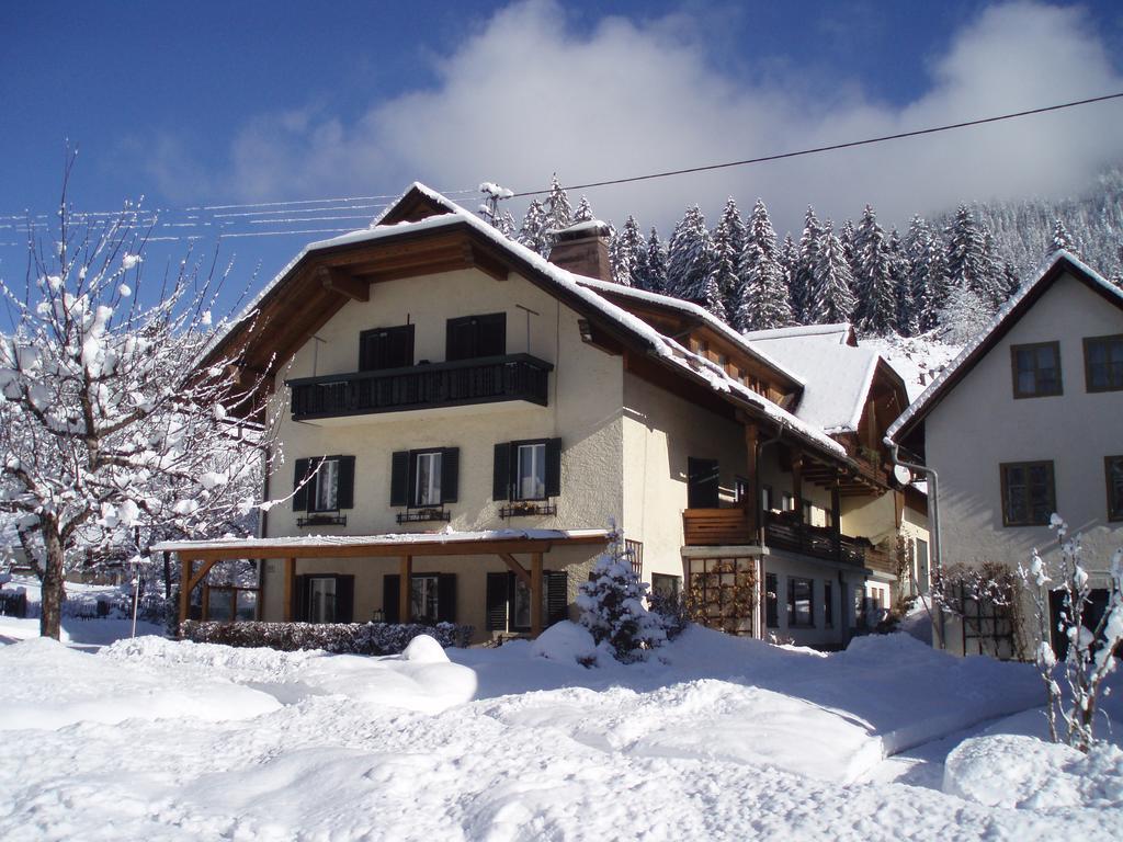 Gaestehaus Rader ไวสซ์บริอาค ภายนอก รูปภาพ